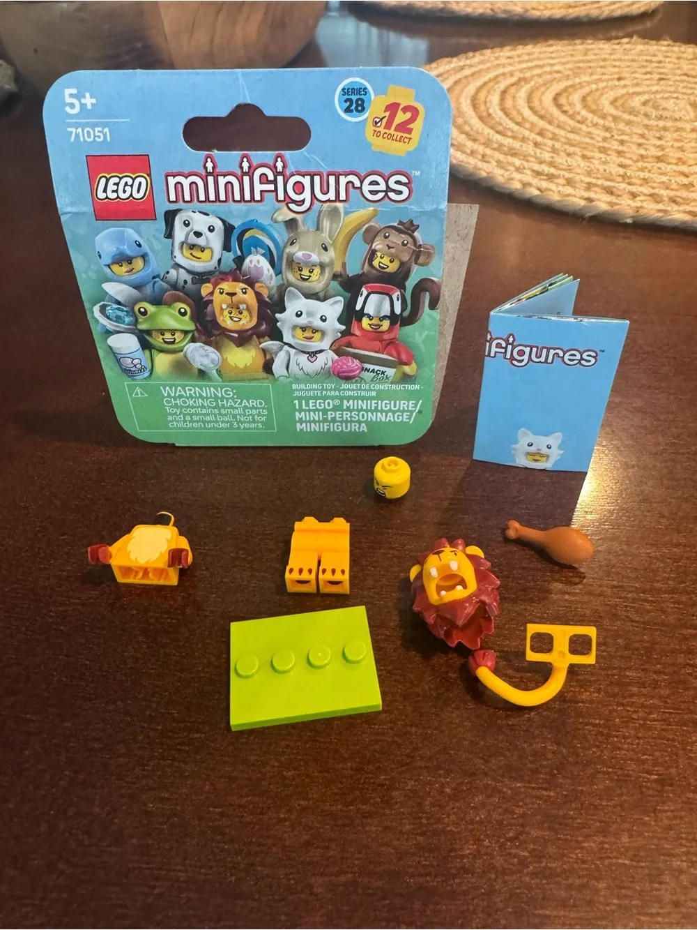 LEGO Set of two Minifigures Animals Series 28 71051 ~ LION and BUNNY RABBIT